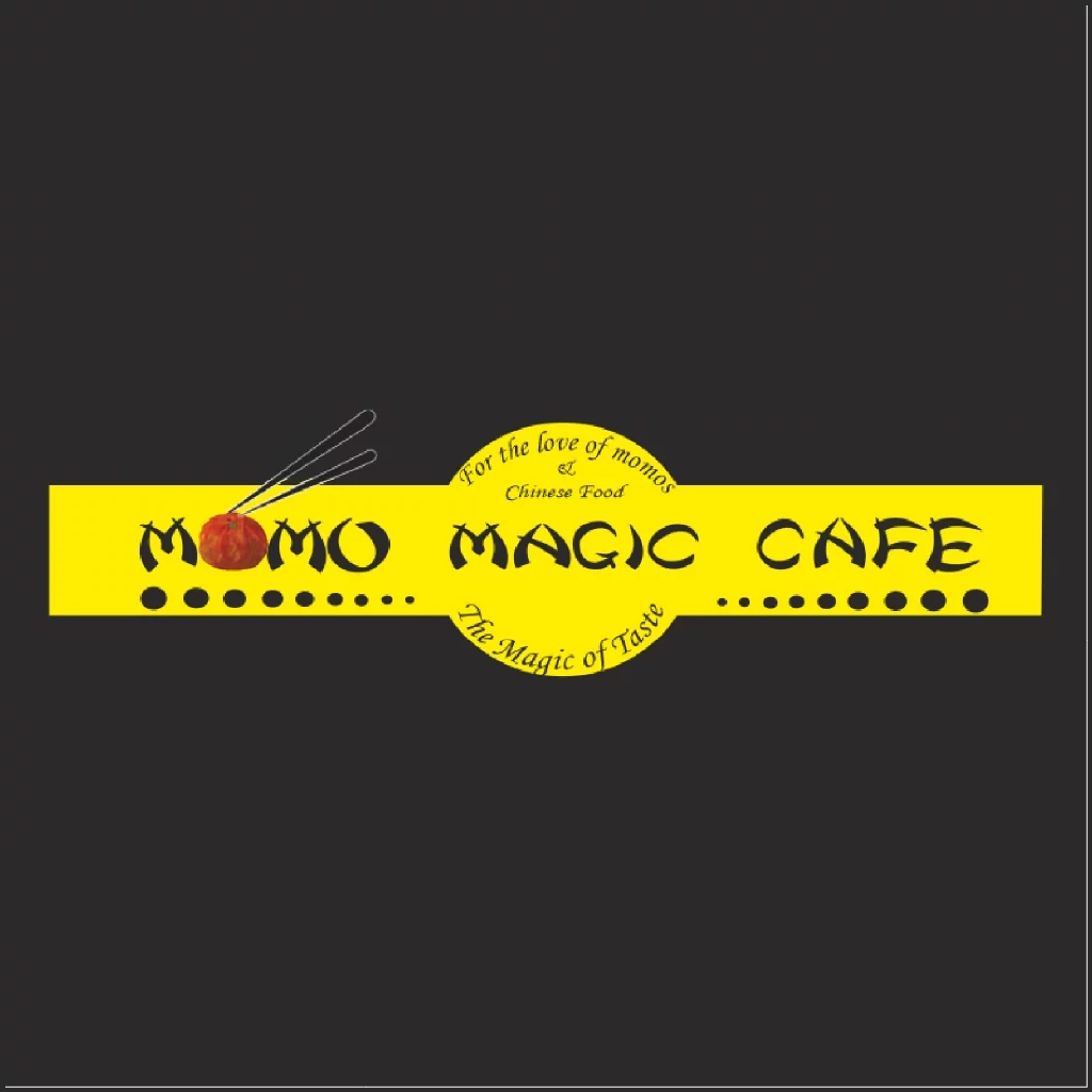 Momo magic cafe 01